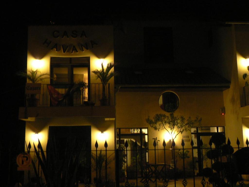 Casa Havana (Adults Only) Костинешти Экстерьер фото