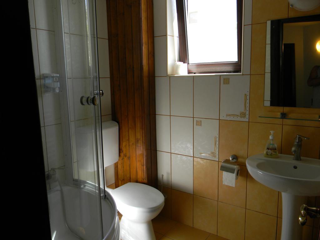 Casa Havana (Adults Only) Костинешти Экстерьер фото