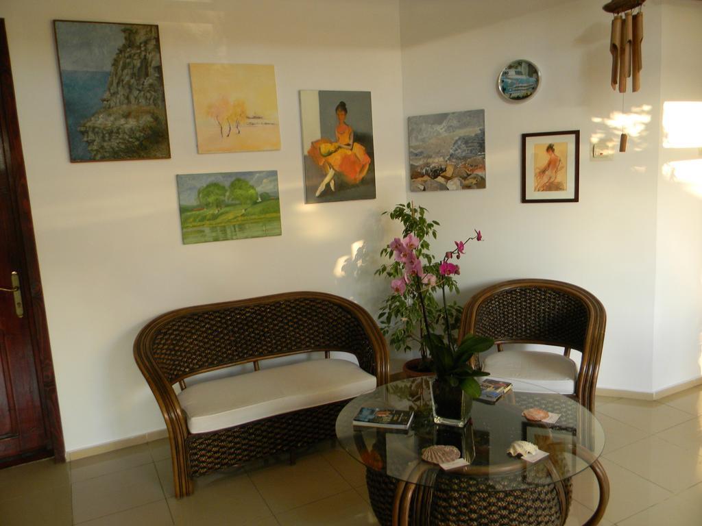 Casa Havana (Adults Only) Костинешти Экстерьер фото