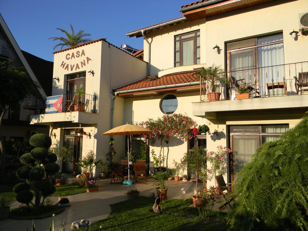 Casa Havana (Adults Only) Костинешти Экстерьер фото